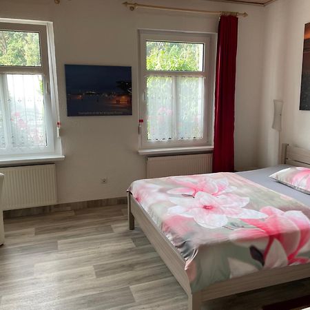 Ferienwohnung Mit Terrasse - Insel Usedom 特拉森海德 外观 照片